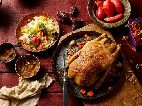 Orientalische QSFP Marensin Maisente mit Rosenkohl, Datteln, Mandeln und Couscous Orientalische QSFP Marensin Maisente mit Rosenkohl, Datteln, Mandeln und Couscous