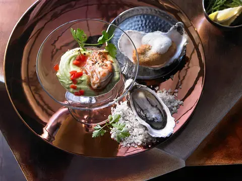 Austern mit Rose Champagnerschaum Rezept