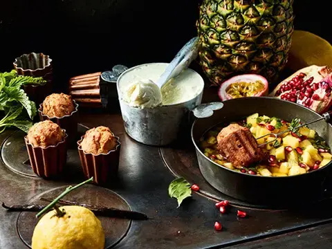 Getränkter Mandelbisquit Getränkter Mandelbisquit